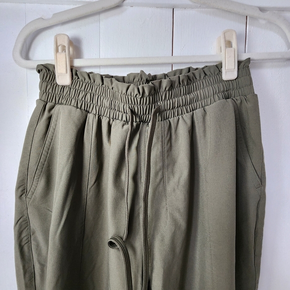 A&F Traveler Joggers - Picture 5 of 6